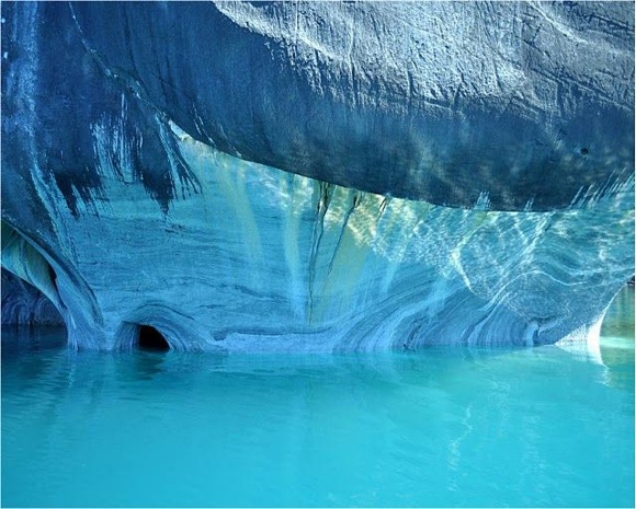 Beautiful marble caves in patagonia 8